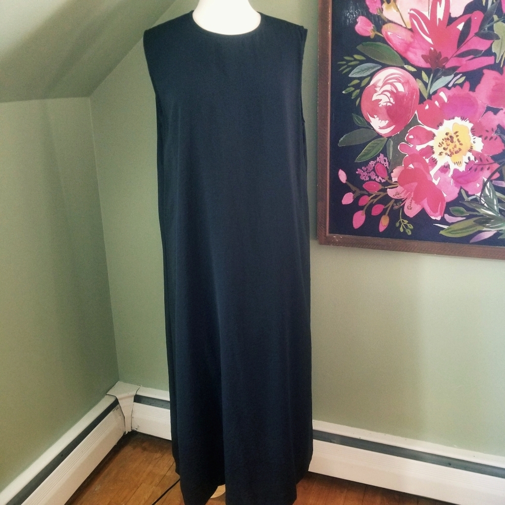 Long black maxi dress